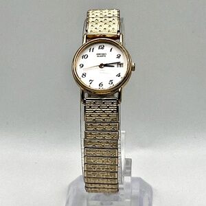 SeikoVintage Gold Plated Ladies Small Round Gold White tones Ladies Watch
